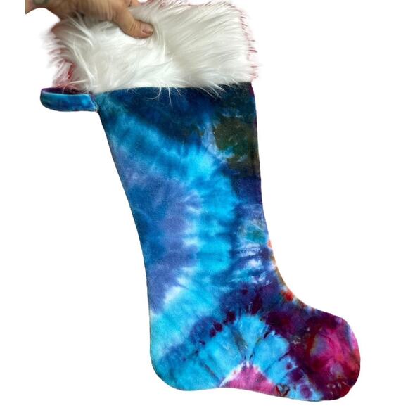 BRAND NEW Handmade Tie Dye Christmas Stocking - Picture 4 of 8